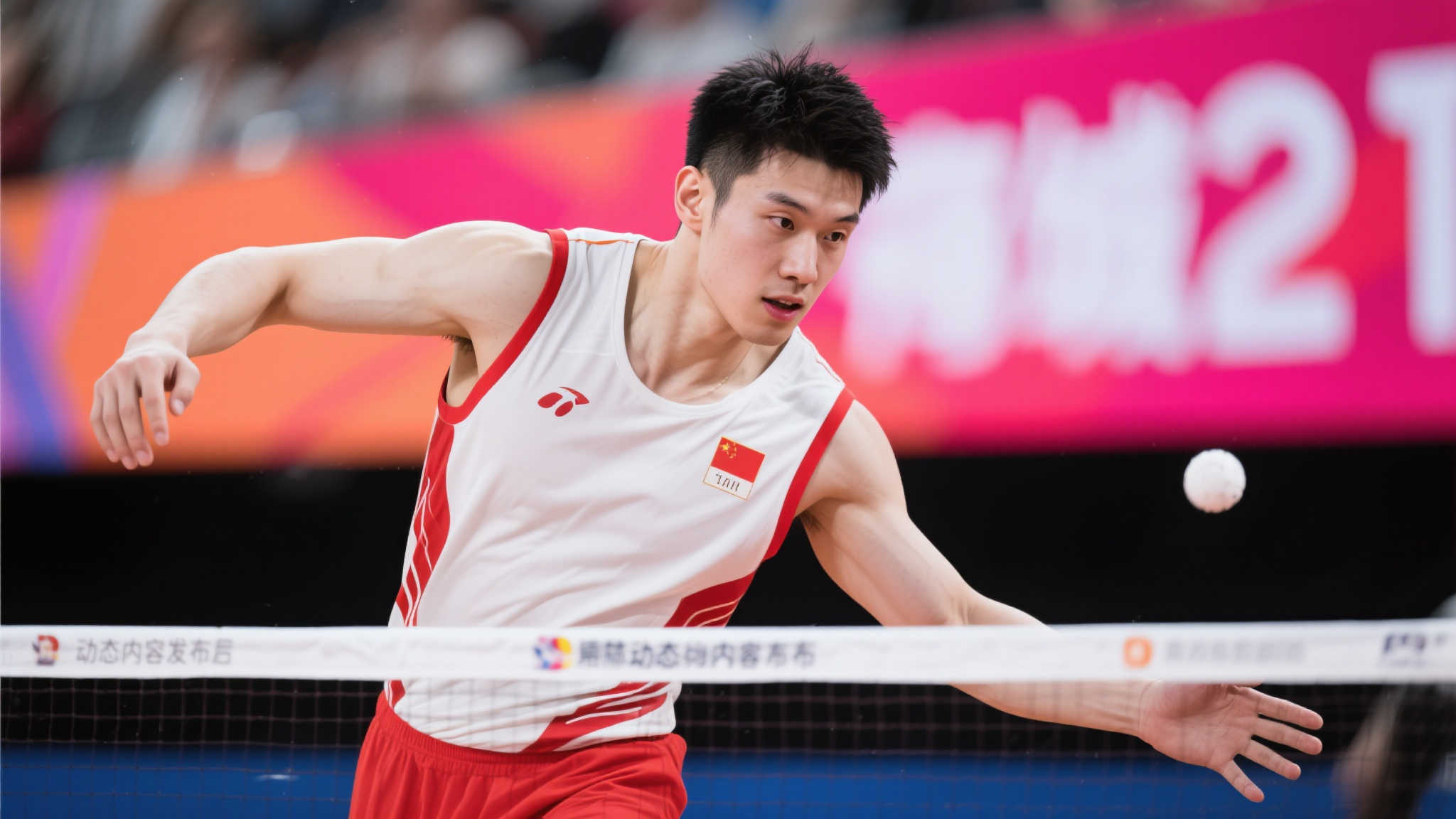 邓弗里斯社媒分享决赛失望:目标未达成的遗憾 尤其是在动态内容发布后,各大平台关注度骤然上升,这